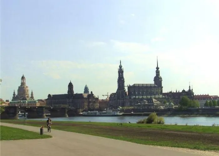 Exklusive Ferienwohnung an der Elbe